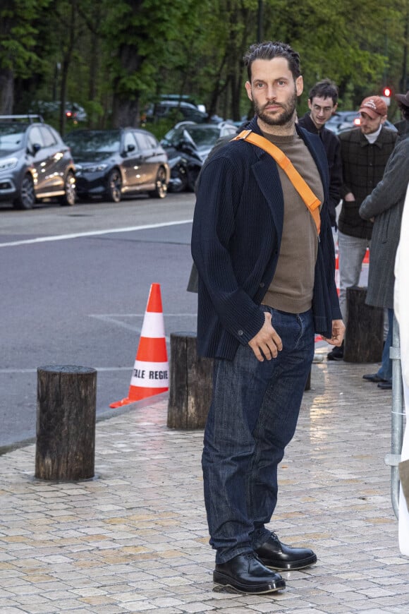 Exclusif - Simon Porte Jacquemus et son mari Marco Maestri - Les célébrités au concert de Jay Z à la fondation Louis Vuitton à Paris, France, le 14 avril 2023. © Da Silva-Perusseau/Bestimage