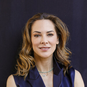 Membre du Jury Documentaires, Mélissa Theuriau en photocall pour CanneSeries Saison 6 sur la plage du Mariott à Cannes, France, le 18 avril 2023. © Denis Guignebourg/BestImage 