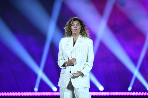 Nawell Madani lors de la soirée du grand gala du "Marrakech du Rire 2022" pour la 10ème édition au palais El Badiî à Marrakech, Maroc, le 18 juin 2022. © Rachid Bellak/Bestimage 