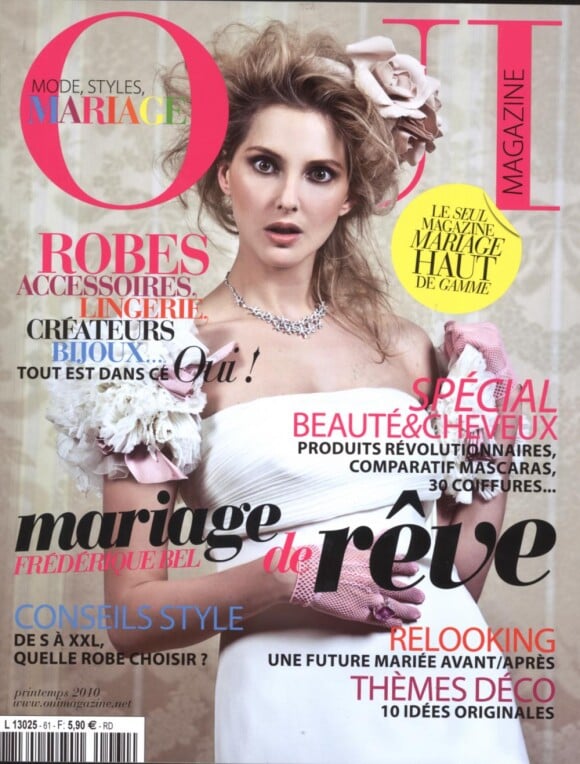 Frédérique Bel fait la couverture du magazine OUI, mars 2010