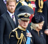 Le 6 mai 2023, le prince Charles deviendra officiellement le roi Charles III, succédant à sa mère Elizabeth II.
Le roi Charles III d'Angleterre, Camilla Parker Bowles, le prince Harry, la princesse Beatrice d'York - Procession du cercueil de la reine Elizabeth II d'Angleterre de l'Abbaye de Westminster à Wellington Arch à Hyde Park Corner.