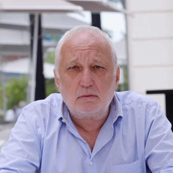 François Berléand a inculqué des valeurs qu'il estime justes à ses enfants.
François Berleand à l'hôtel Barrière L'Hermitage lors du 7ᵉ Festival du Cinéma et Musique de Film de La Baule le 25 juin 2021 © Rachid Bellak / Bestimage 