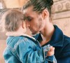 L'acteur a annoncé, le 11 mai 2023, la naissance de son deuxième enfant.
Jean-Baptiste Maunier et son fils sur Instagram. Le 22 avril 2021.