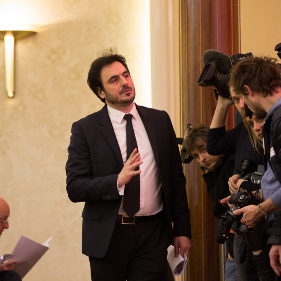 Harold Hauzy, conseiller en communication de Manuel Valls - Manuel Valls, candidat à la primaire des socialistes pour les élections présidentielles, présente les grandes orientations de son projet lors d'une conférence à la Maison de la Chimie à Paris, le 3 janvier 2017. © Cyril Moreau/Bestimage 