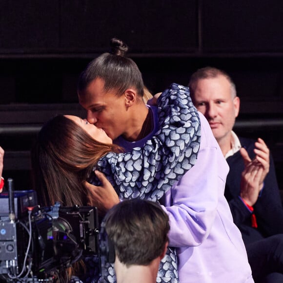 Exclusif - Stromae avec sa femme Coralie Barbier en backstage de la 38ème cérémonie des Victoires de la musique à la Seine musicale de Boulogne-Billancourt, France, le 10 février 2023. © Moreau-Veren/Bestimage