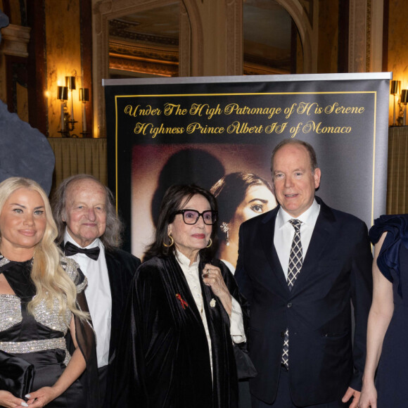 Le prince Albert II de Monaco et la princesse Charlene de Monaco ont reçu cette année un Maria Callas Award et Nana Mouskouri a reçu le Maria Callas Award de la meilleure chanteuse au monde. - Cérémonie des " Maria Callas " Awards à l'Opéra de Monte-Carlo avec I.Efthimiou, Présidente & Fondatrice du Monaco Gala & Awards. Le Maria Callas Monaco Gala & Awards devient une institution annuelle à Monaco destinée à célébrer l'art et l'opéra ainsi qu'à défendre chaque année une nouvelle cause caritative. Le 12 mai 2023 à Monaco. © Olivier Huitel / Pool MOnaco / Bestimage  -