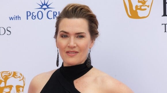 Kate Winslet en larmes : très émue pour son premier tapis rouge avec sa fille Mia, son sosie