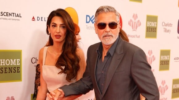 George Clooney au bras de sa femme Amal : les amoureux ultra glamour, grande soirée à Londres