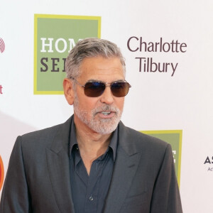 George Clooney, accompagné de sa femme A.Clooney arrivent à la soirée "Prince's Trust Awards à Londres, le 15 mai 2023. 