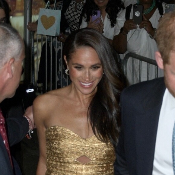 Le prince Harry, duc de Sussex et Meghan Markle, duchesse de Sussex, et sa mère Doria Ragland, à la sortie de la cérémonie des "Women of Vision Awards" au Ziegfeld Theatre à New York, le 16 mai 2023. 