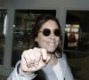 La journaliste s'est estimée chanceuse
La journaliste de France 2, Léa Salamé arrive à l'aéroport de Nice à la veille du 76ème festival international du film de Cannes, le 15 mai 2023.