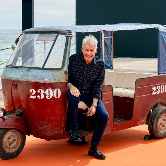 La star de 80 ans est ravie de présenter ce film qui a connu beaucoup de soucis lors du tournage
Harrison Ford au photocall de "Indiana Jones et le Cadran de la destinée" lors du 76ème Festival International du Film de Cannes, France, le 18 mai 2023. © Jacovides/Moreau/Bestimage