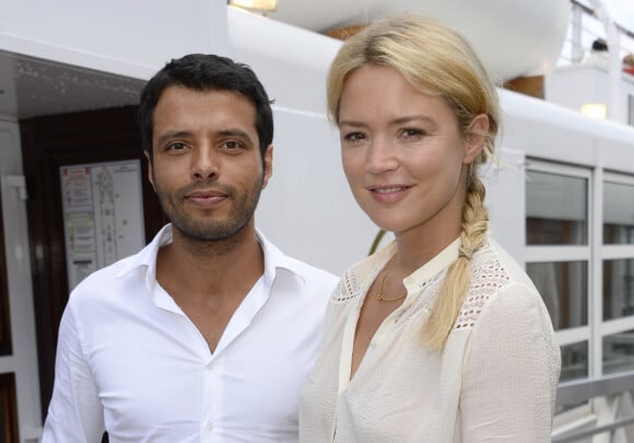 Virginie Efira et son compagnon Mabrouk El Mechri - La 4ème édition du "Brunch Blanc" sur le bateau "L'Excellence" à Paris, le 29 juin 2014.