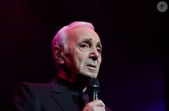 Charles Aznavour - Première représentation de Charles Aznavour au Palais des Sports à Paris le 15 septembre 2015.