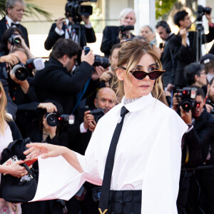 Clotilde Courau - Montée des marches du film " Club Zéro " lors du 76ème Festival International du Film de Cannes, au Palais des Festivals à Cannes. Le 22 mai 2023 © Jacovides-Moreau / Bestimage