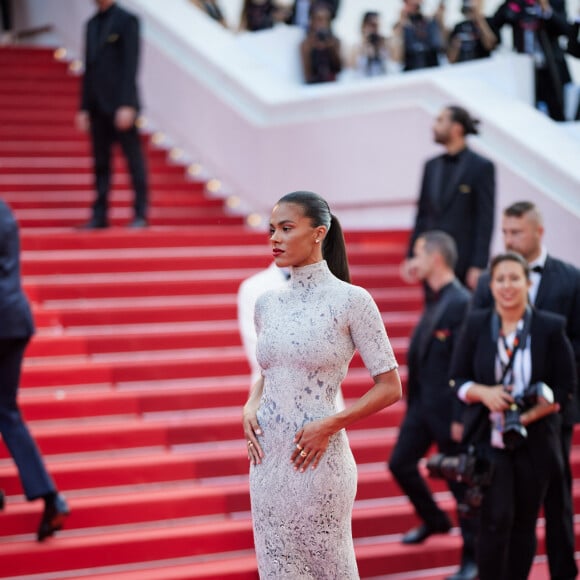 Tina Kunakey - Montée des marches du film « Asteroid City » lors du 76ème Festival International du Film de Cannes, au Palais des Festivals à Cannes. Le 23 mai 2023 © Jacovides-Moreau / Bestimage  Red carpet of the movie « Asteroid City » during the 76th Cannes International Film Festival at the Palais des Festivals in Cannes, France. On may 23th 2023 