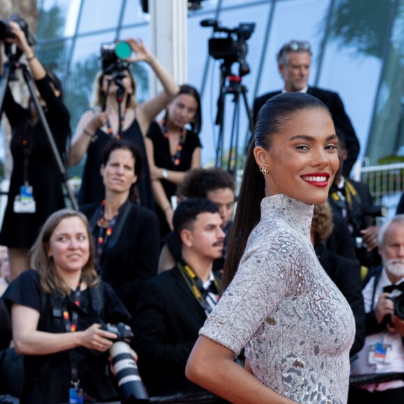 Tina Kunakey - Montée des marches du film " Asteroid City " lors du 76ème Festival International du Film de Cannes, au Palais des Festivals à Cannes. Le 23 mai 2023 © Jacovides-Moreau / Bestimage