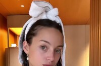 Sur son compte Instagram, elle vient de publier des photos d'elle dans un beau peignoir blanc