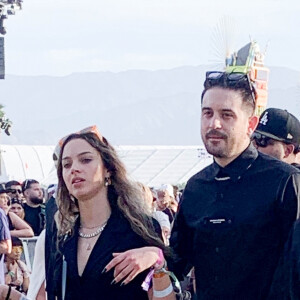 Exclusif - Jenaye Noah et son compagnon G-Eazy font un passage au festival de Coachella à Indio le 23 avril 2023.