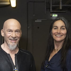 Florent Pagny, sa femme Azucena et Pascal Obispo à la Maison de la Radio et de la Musique, à Paris le 8 mars 2022.
© Cyril Moreau / Jack Tribeca / Bestimage 