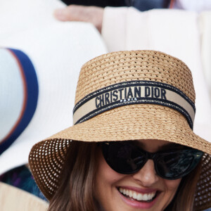 Natalie Portman dans les tribunes lors des Internationaux de France de Tennis de Roland Garros 2023. Paris, le 7 juin 2023. © Jacovides / Moreau / Bestimage 