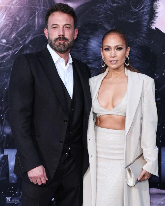 Ben Affleck et sa femme Jennifer Lopez à la première du film "The Mother" à Los Angeles, le 10 mai 2023. 