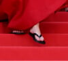 L'actrice est arrivée en talons, dans une imposante robe rouge griffée Christian Dior.
Jennifer Lawrence - Montée des marches du film "Anatomie d'une chute" lors du 76e Festival de Cannes. Le 21 mai 2023. © Jacovides-Moreau / Bestimage