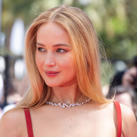 Une vraie princesse des temps modernes.
Jennifer Lawrence - Montée des marches du film "Anatomie d'une chute" lors du 76e Festival de Cannes. © Jacovides-Moreau / Bestimage