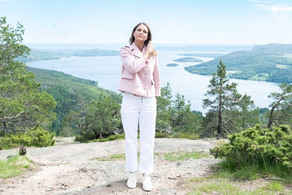 La princesse Madeleine de Suède est en visite dans la province de Ångermanland avec son mari Christopher (Chris) O'Neill et leur fils le prince Nicolas le 21 juin 2022. 