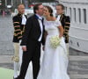 Ce jour-là, la princesse benjamine du royaume de Suède célèbre son mariage avec son époux Christopher O'Neill. 
La princesse Madeleine de Suede et Chris O'Neill - Mariage de la princesse Madeleine de Suede avec Chris O'Neill au Palais Royal a Stockholm en Suede le 8 juin 2013. 