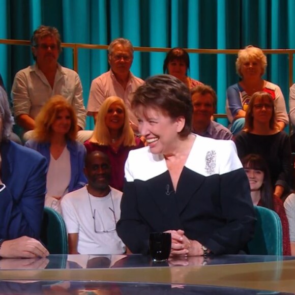Aymeric Caron, Roselyne Bachelot et Nikos Aliagas dans "Quelle époque !" sur France 2 le 10 juin 2023.