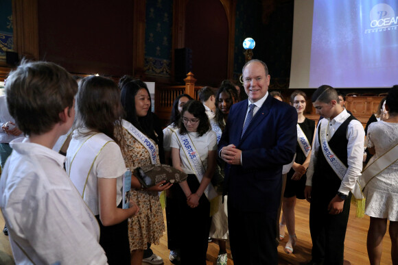 Le prince Albert II de Monaco - Cérémonie de remise de prix du concours pédagogique "Oceano pour Tous" au musée Océanographique de Monaco, le 13 juin 2023. © Jean-François Ottonello/Nice Matin/Bestimage