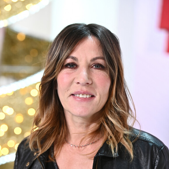 Exclusif - Mathilde Seigner - Enregistrement de l'émission "Vivement dimanche" au studio Gabriel, présentée par M.Drucker, diffusée sur France 3 le 25 décembre 2022. © Guillaume Gaffiot / Bestimage