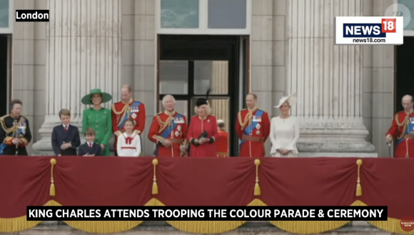 C'est une journée historique pour le roi
Le Roi Charles vit son premier anniversaire officiel de souverain le 17 juin pour la journée Trooping the colour. 