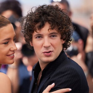 Adèle Exarchopoulos et Vincent Lacoste au photocall de "Elemental (élémentaire)" lors du 76ème Festival International du Film de Cannes, le 27 mai 2023. © Moreau/Jacovides/Bestimage