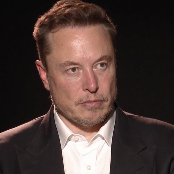 Anne-Sophie Lapix en interview avec Elon Musk sur France 2.