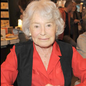 La femme de lettres a d'ailleurs eu pas moins de trois maris !
Claude Sarraute - Salon du livre 2010 à Porte de Versailles