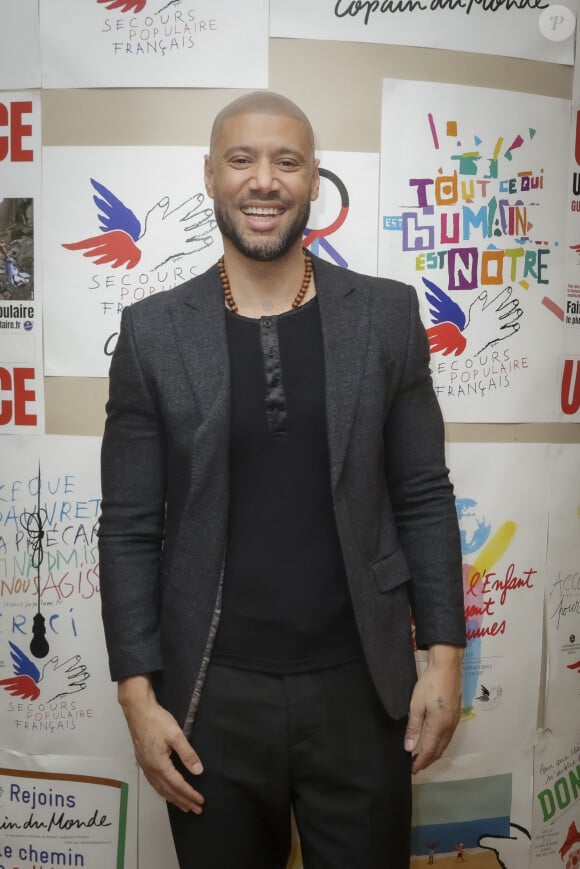 Les téléspectateurs ont toujours connu Xavier Delarue sans cheveux...
Xavier Delarue lors du tirage au sort de l'opération Don'Actions au Secours Populaire à Paris. © Jack Tribeca / Bestimage