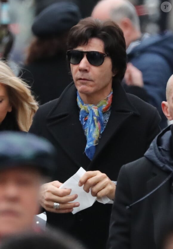 Jean-Luc Lahaye - Arrivées aux obsèques de Michou en l'église Saint-Jean de Montmartre à Paris. Le 31 janvier 2020