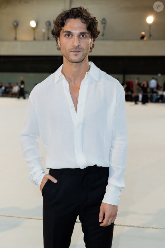 Mergim Shabani - Photocall du défilé de mode Hommes printemps-été 2024 "AMI" lors de la fashion week de Paris. Le 22 juin 2023 © Olivier Borde / Bestimage