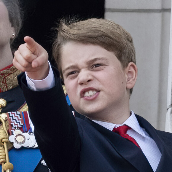 Le prince George de Galles - La famille royale d'Angleterre sur le balcon du palais de Buckingham lors du défilé "Trooping the Colour" à Londres. Le 17 juin 2023