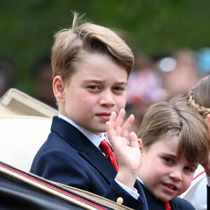 Le prince George, la princesse Charlotte et le prince Louis de Galles - La famille royale d'Angleterre lors du défilé "Trooping the Colour" à Londres. Le 17 juin 2023  17 June 2023. The King, Charles III, becomes the first monarch in more than 30 years to take part in Trooping the Colour on horseback. The King rides from Buckingham Palace to Horse Guards and is joined on horseback by the royal Colonels - Prince of Wales, Colonel, Welsh Guards, the Princess Royal, Gold Stick in Waiting and Colonel, The Blues and Royals, Prince Edward, The Duke of Edinburgh. The Queen, Camilla, Catherine, Princess of Wales, the children, Prince George, Princess Charlotte, Prince Louis, are in open carriages. 