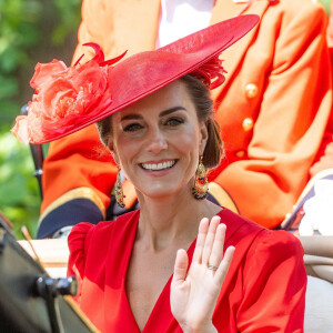Kate Middleton lors de la quatrième journée du Royal Ascot dans le Berkshire, le 23 juin 2023.