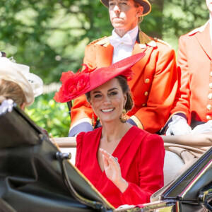 Kate Middleton lors de la quatrième journée du Royal Ascot dans le Berkshire, le 23 juin 2023.