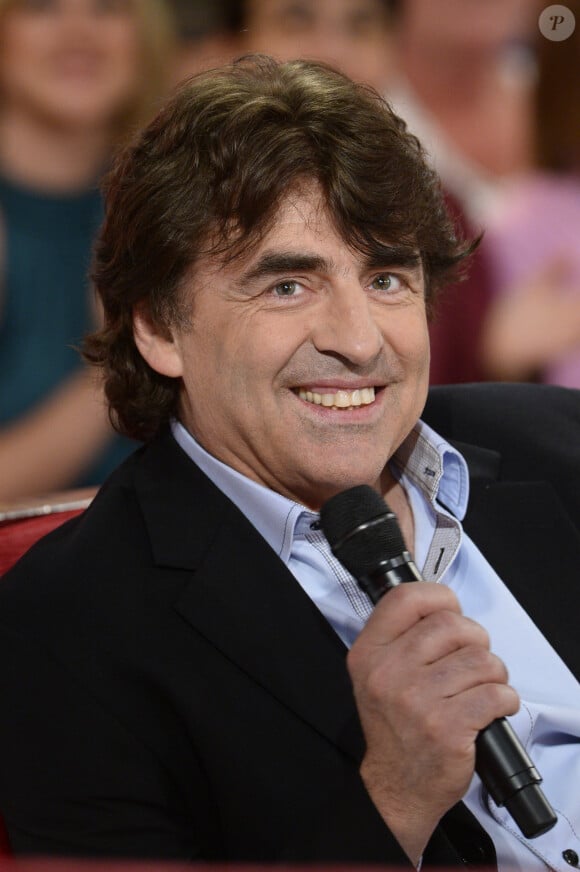 Claude Barzotti s'est rendu célèbre en interprétant de nombreux tubes durant les années 80, dont la chanson culte Le Rital
Claude Barzotti - Enregistrement de l'émission "Vivement Dimanche" à Paris le 13 mai 2014. L'émission sera diffusée le 18 mai 2014