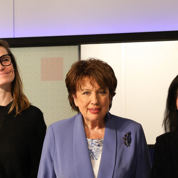 Exclusif - Roselyne Bachelot, Demet Korkmaz lors de l'enregistrement de l'émission "Face aux territoires" présentée par Cyril Viguier dans les studios de TV5 Monde à Paris, France, le 17 mai 2023; © Coadic Guirec/Bestimage