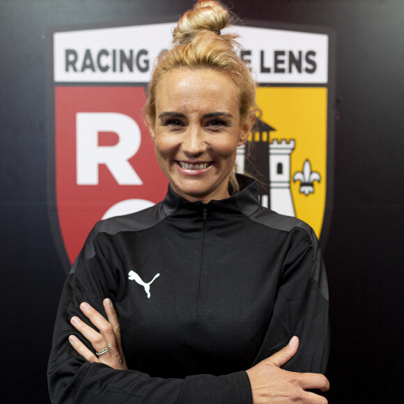 Exclusif - Elodie Gossuin - 3ème édition de la rencontre de football caritative "Match des héros" entre le "RC Lens Légendes" et "L'équipe Unicef" au stade Bollaert-Delelis à Lens le 6 juin 2023. © Pierre Perusseau / Bestimage 