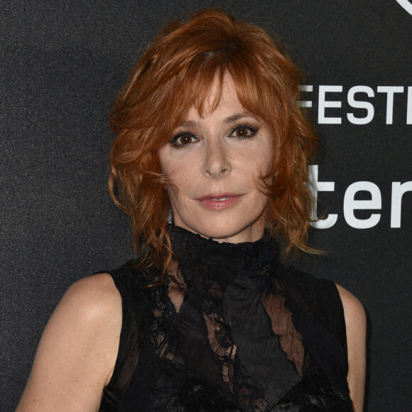 Ce jeudi soir, la douze diffuse un documentaire consacré à Mylène Farmer.
Mylène Farmer au Photocall de la soirée des Trophées Chopard lors du festival du film de Cannes au salon Croisette de l'hôtel Majestic. © Borde / Jacovides / Moreau / Bestimage 