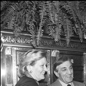 Archives - Lino Ventura et son épouse Odette en 1986.
