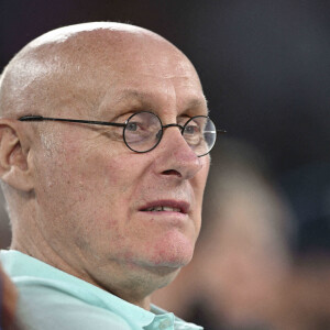 Bernard Laporte - Celébrités dans les tribunes des Internationaux de France de Roland Garros à Paris le 4 juin 2023.